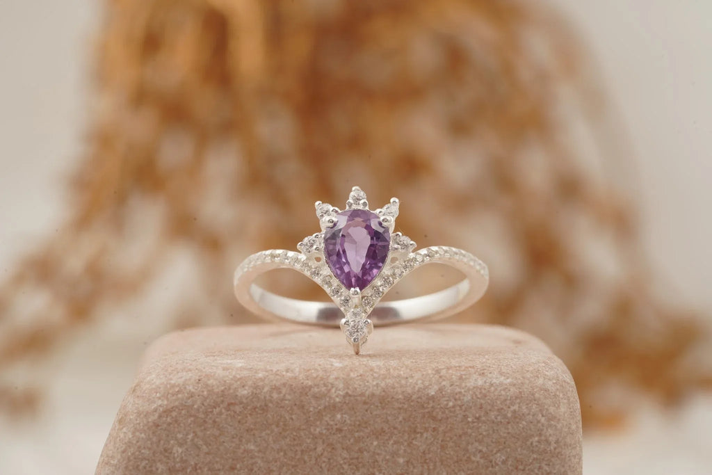 Pear Cut Alexandrite Wedding Band Stacking Diamond Curved Ring - Gigiscc