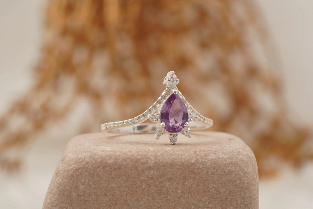Pear Cut Alexandrite Wedding Band Stacking Diamond Curved Ring - Gigiscc