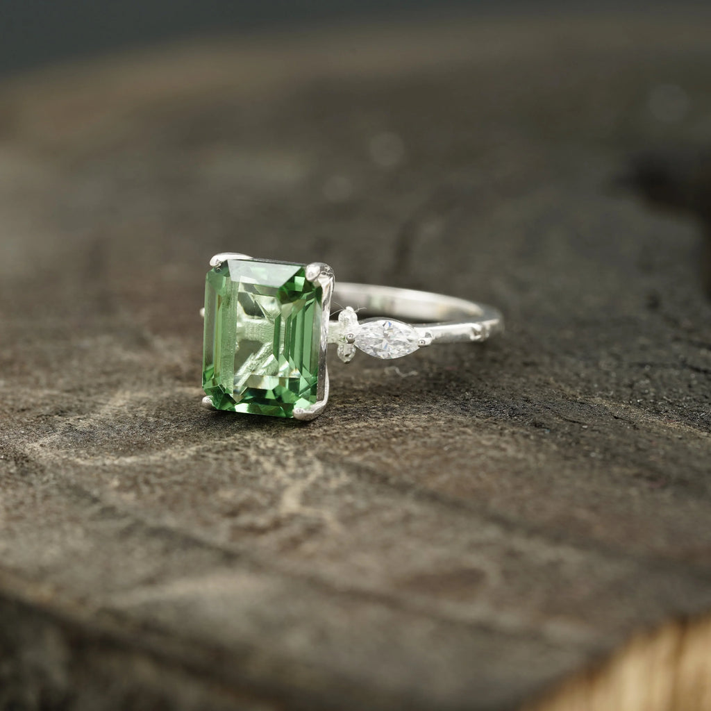 Natural Green Amethyst Prestolite Engagement Ring - Gigiscc