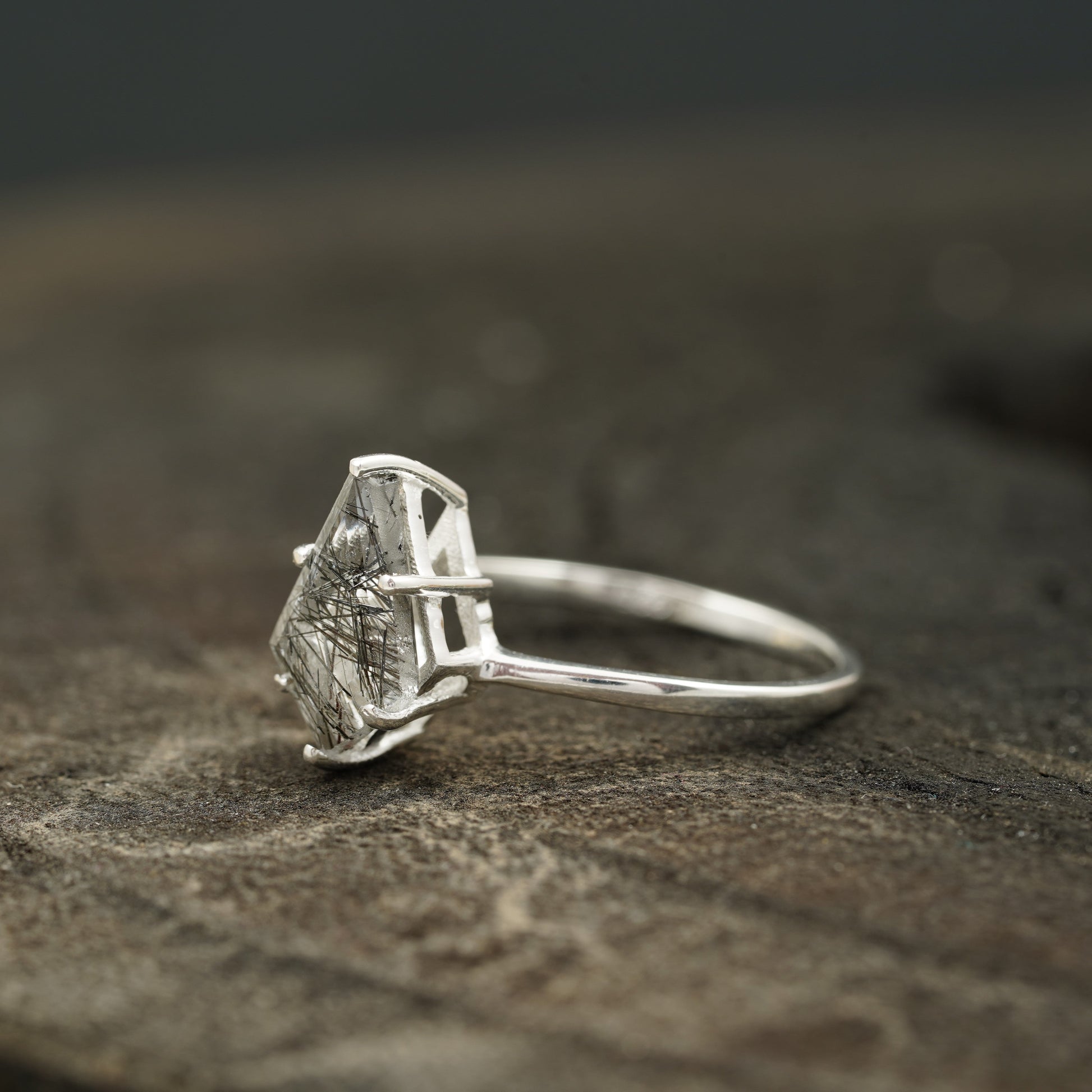 Kite Shaped Black Rutile Quartz Ring Side Position