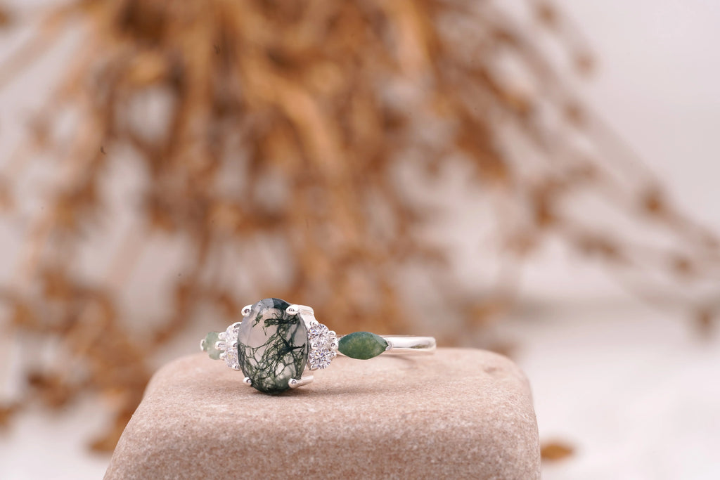 Moss Agate Oval Cut Silver Engagement Ring - Gigiscc