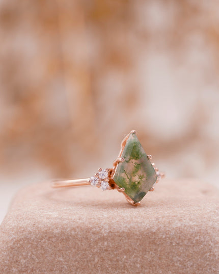 Kite Shaped Moss Agate Engagement Ring