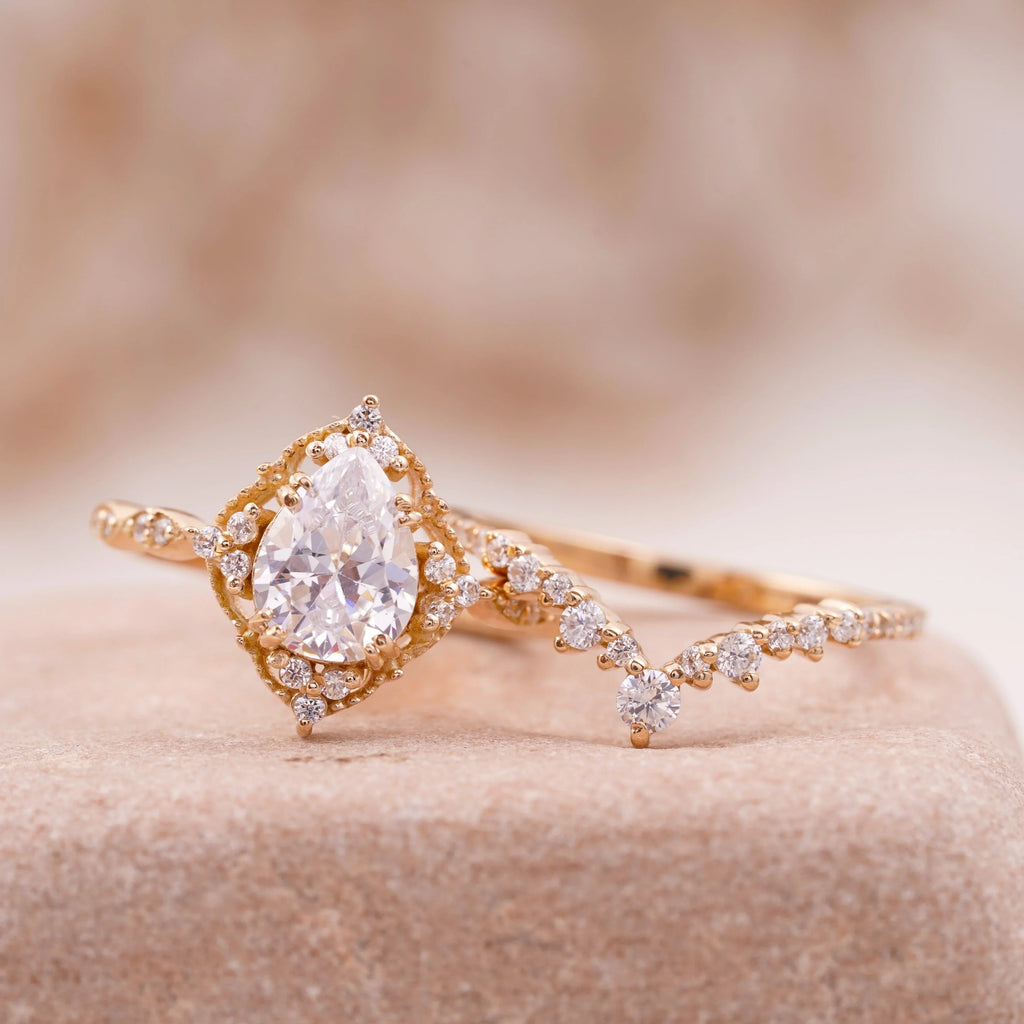 Pear Moissanite Bridal Engagement Ring - Gigiscc