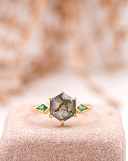 Kite Emerald Moss Agate Hexagon Engagement Ring