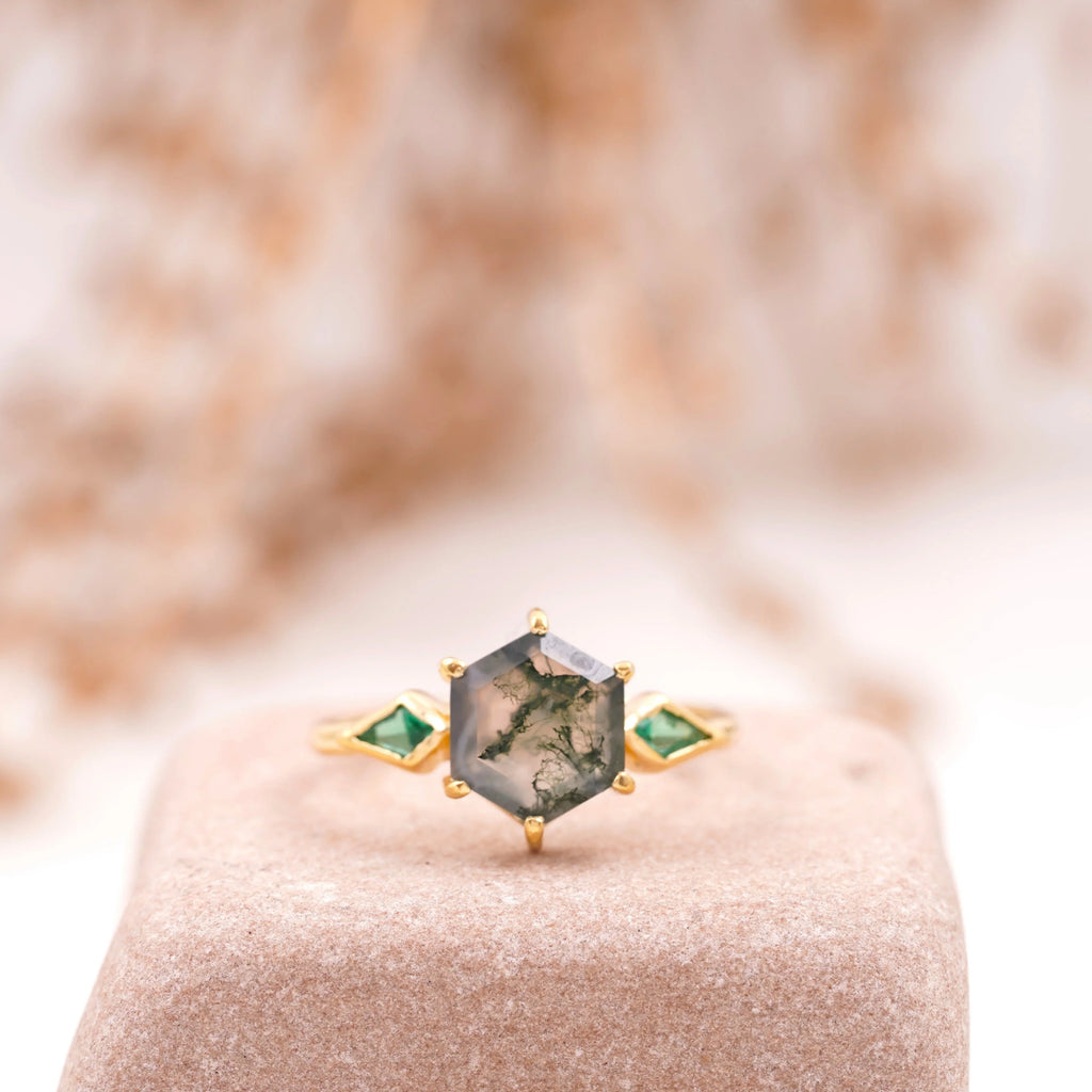 Kite Emerald Moss Agate Hexagon Engagement Ring - Gigiscc