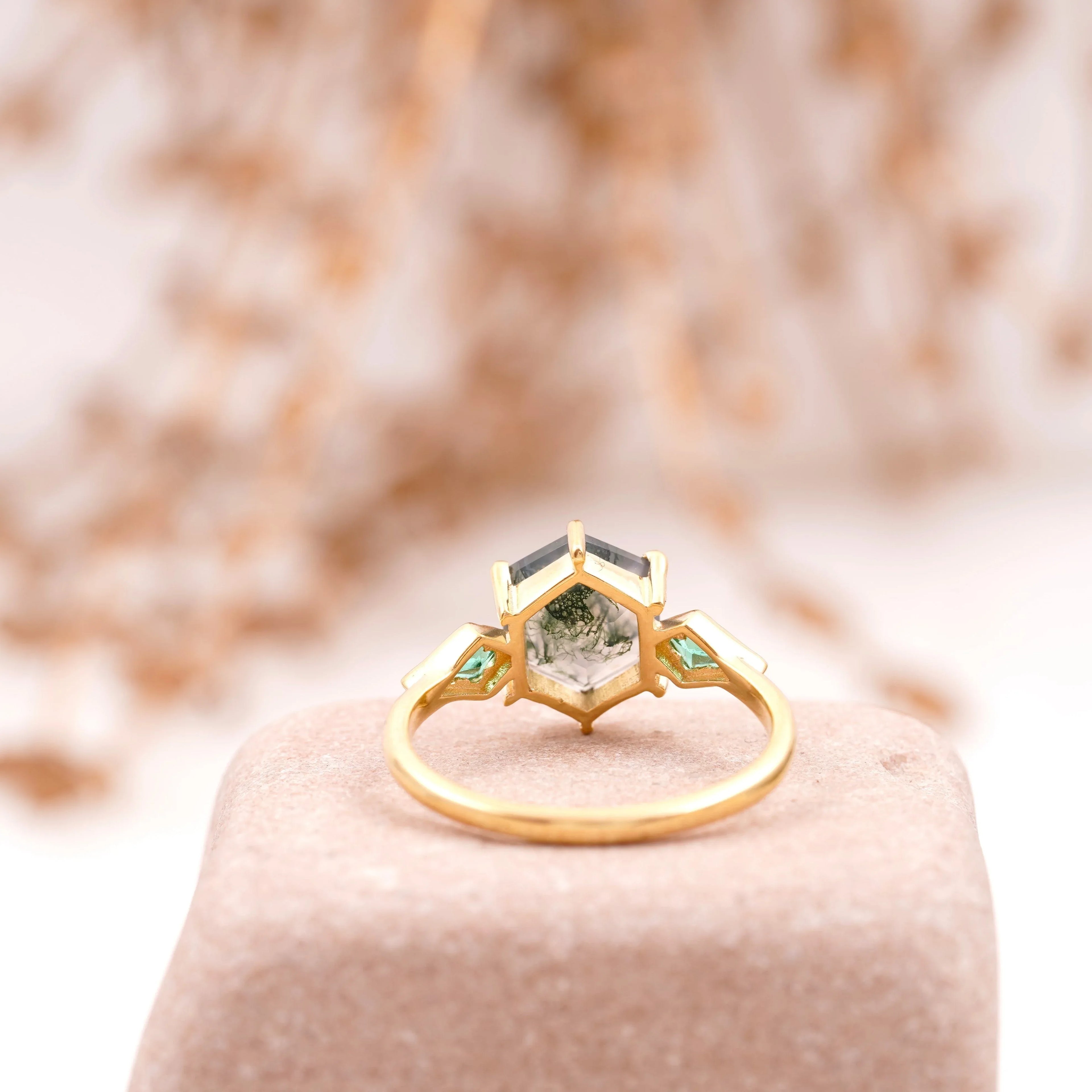 Kite Emerald Moss Agate Hexagon Engagement Ring - Gigiscc
