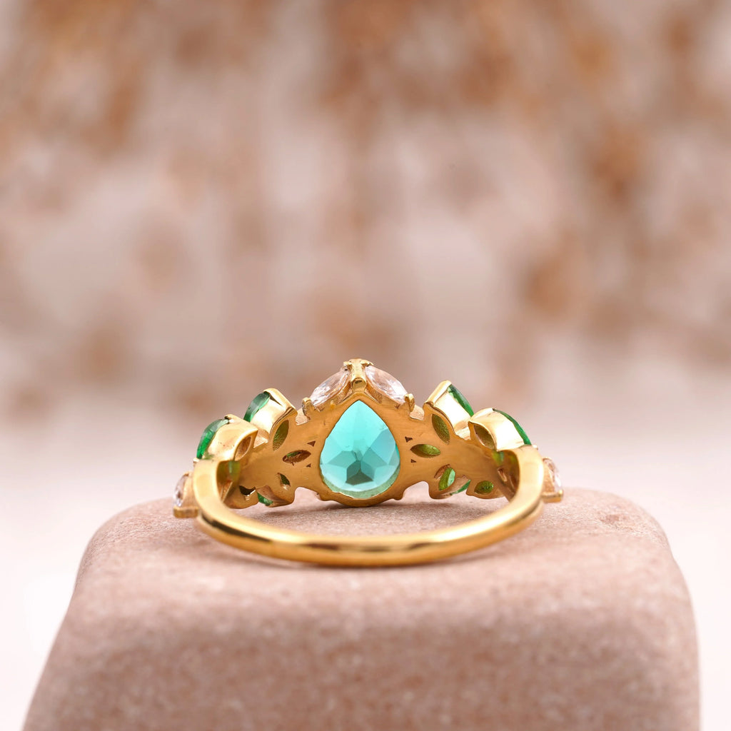 Pear Emerald Cluster Marquise Gold Engagement Ring - Gigiscc