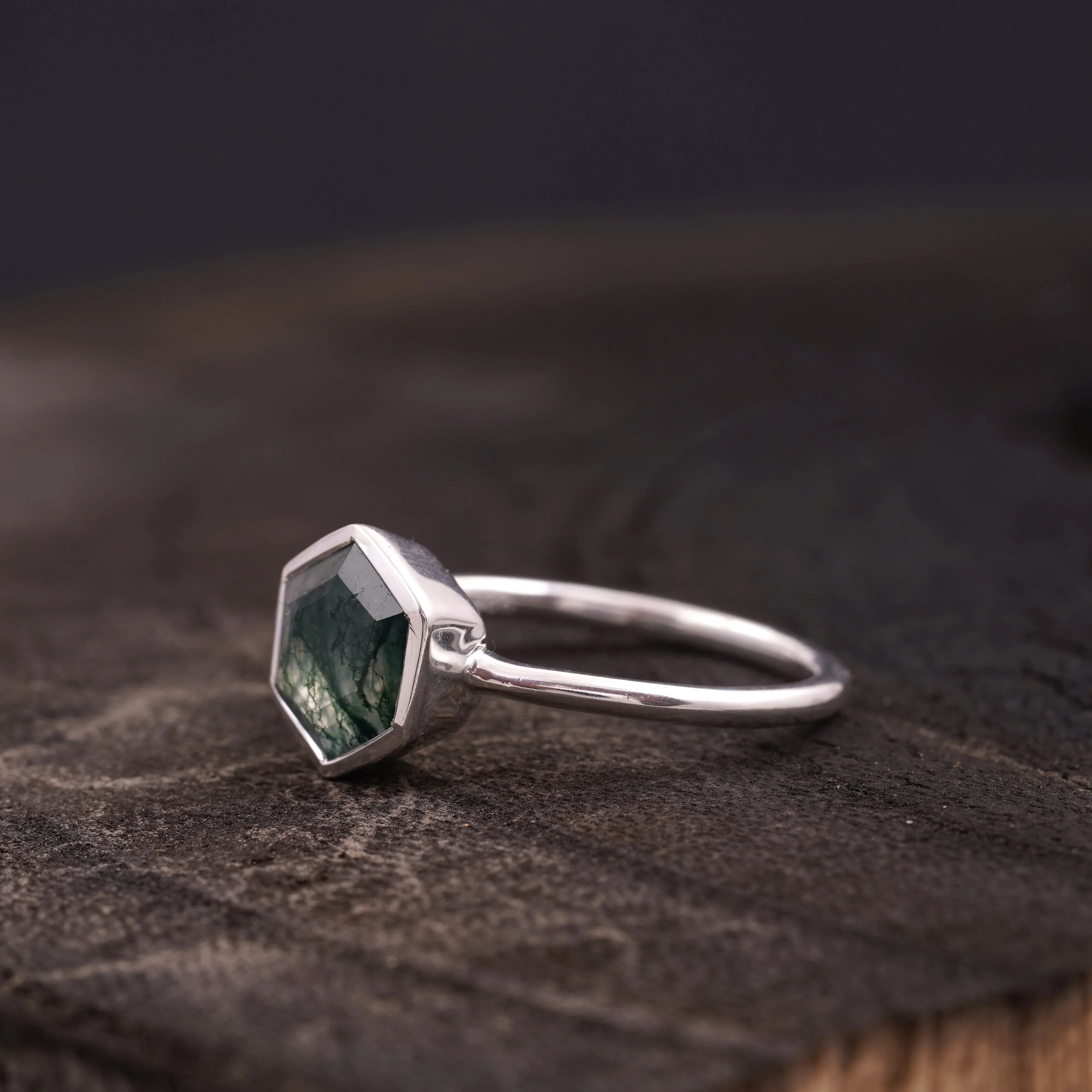 Hexagon Cut Moss Agate Bezel Set Engagement Ring - Gigiscc