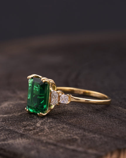 Baguette Cut Moissanite & Green Emerald Ring SIde Position