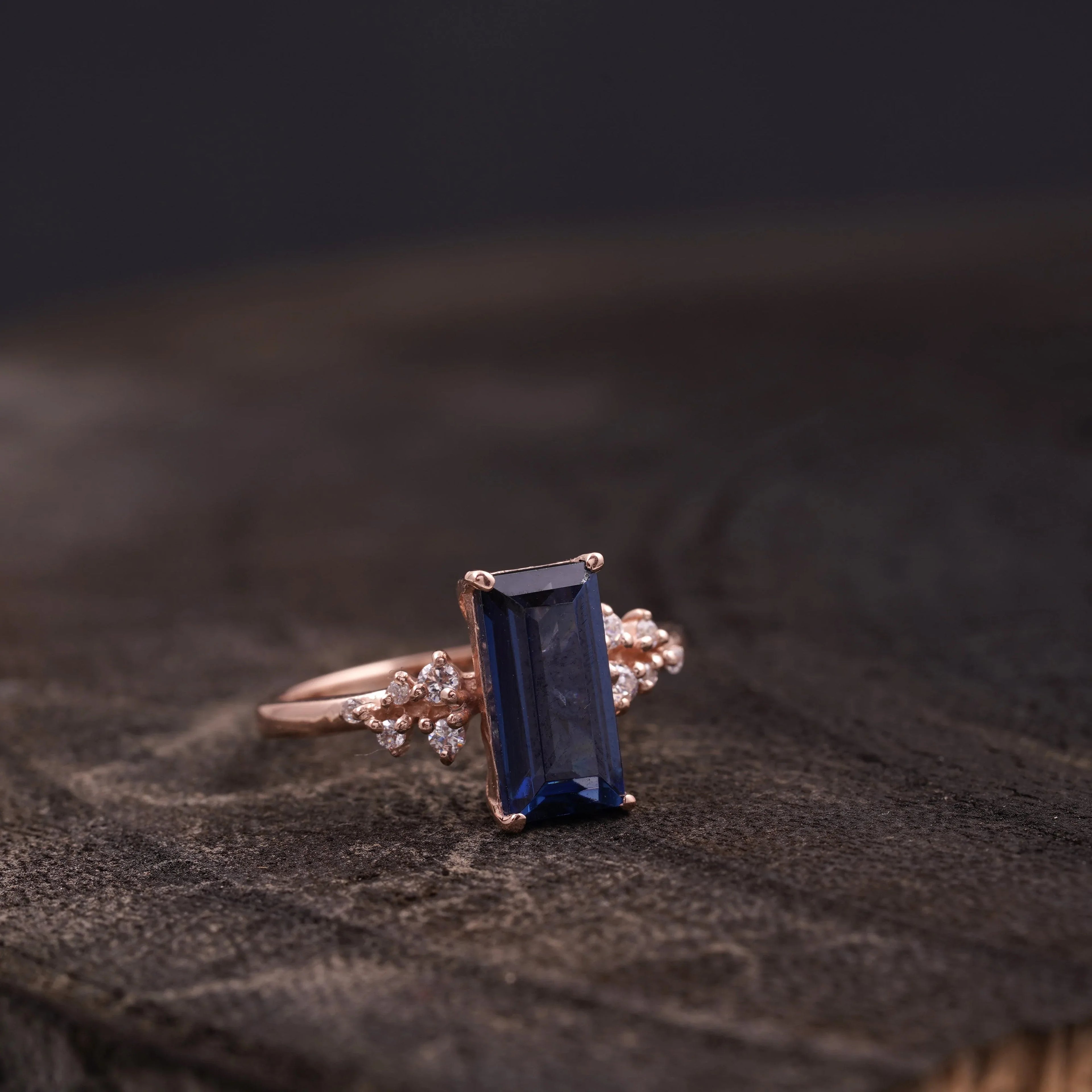 Blue Sapphire Cluster Engagement Ring - Gigiscc