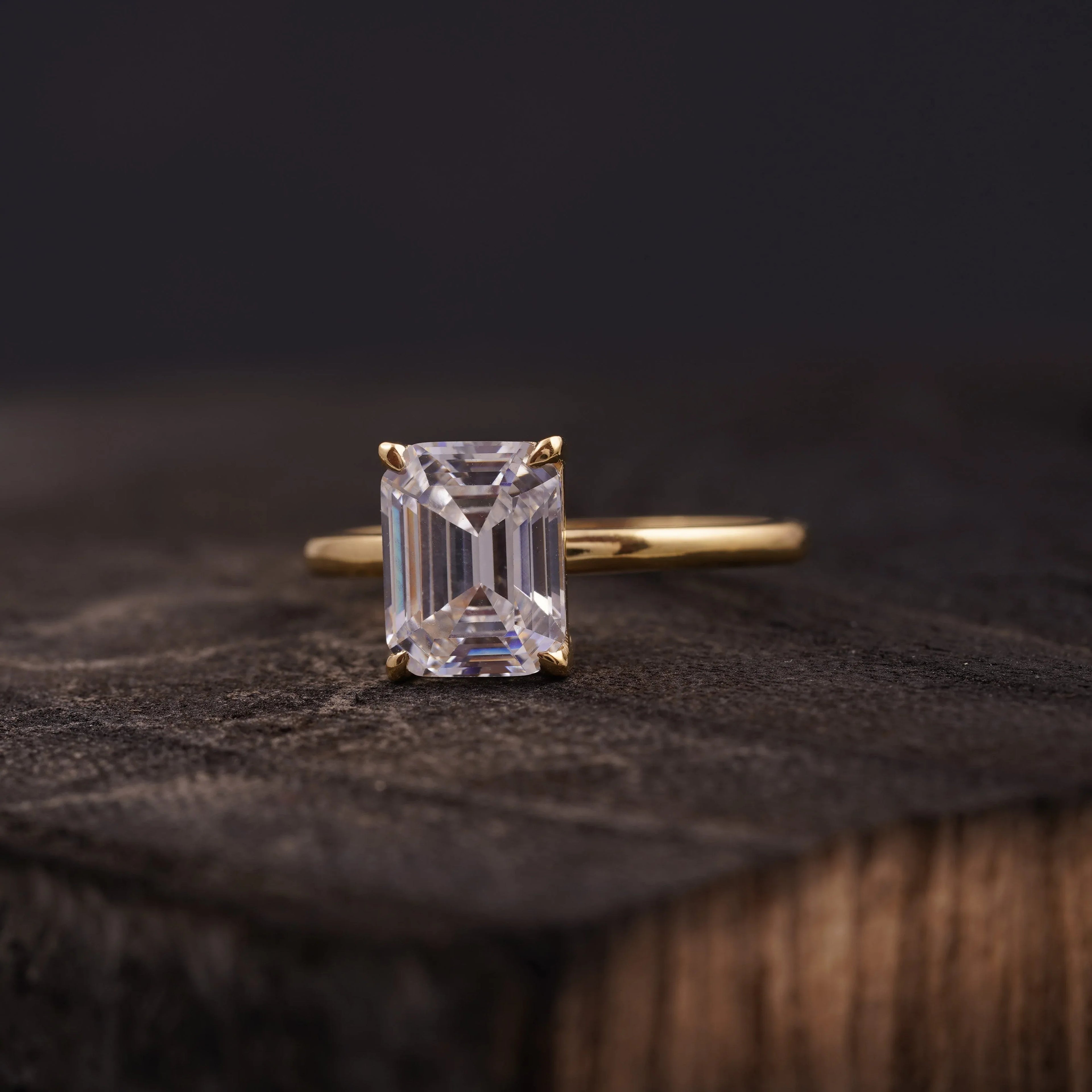 Emerald Cut Moissanite Diamond Solitaire Engagement - Gigiscc