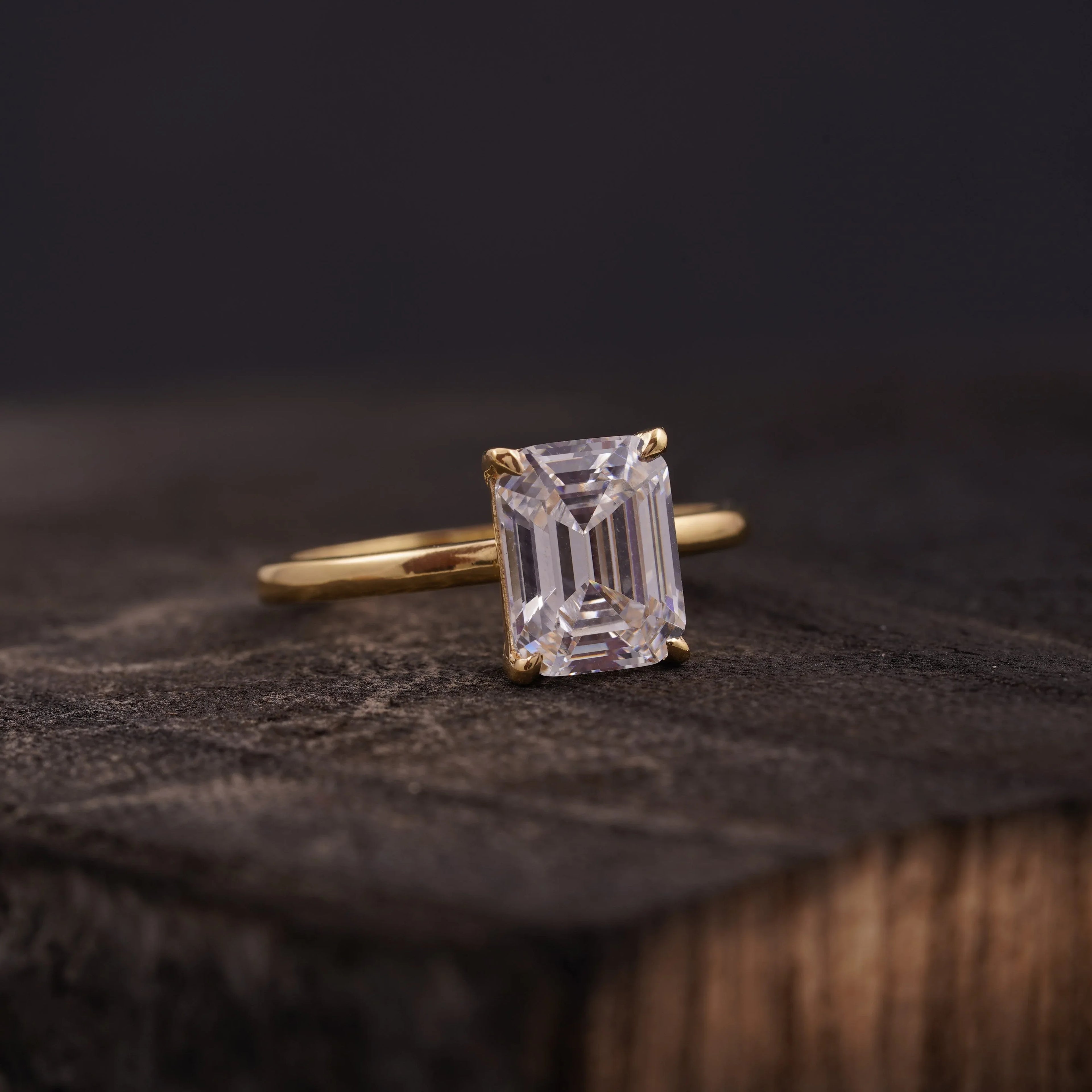 Emerald Cut Moissanite Diamond Solitaire Engagement - Gigiscc