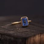 Aquamarine Gemstone Bezel Set Solid Gold Engagement Ring - Gigiscc