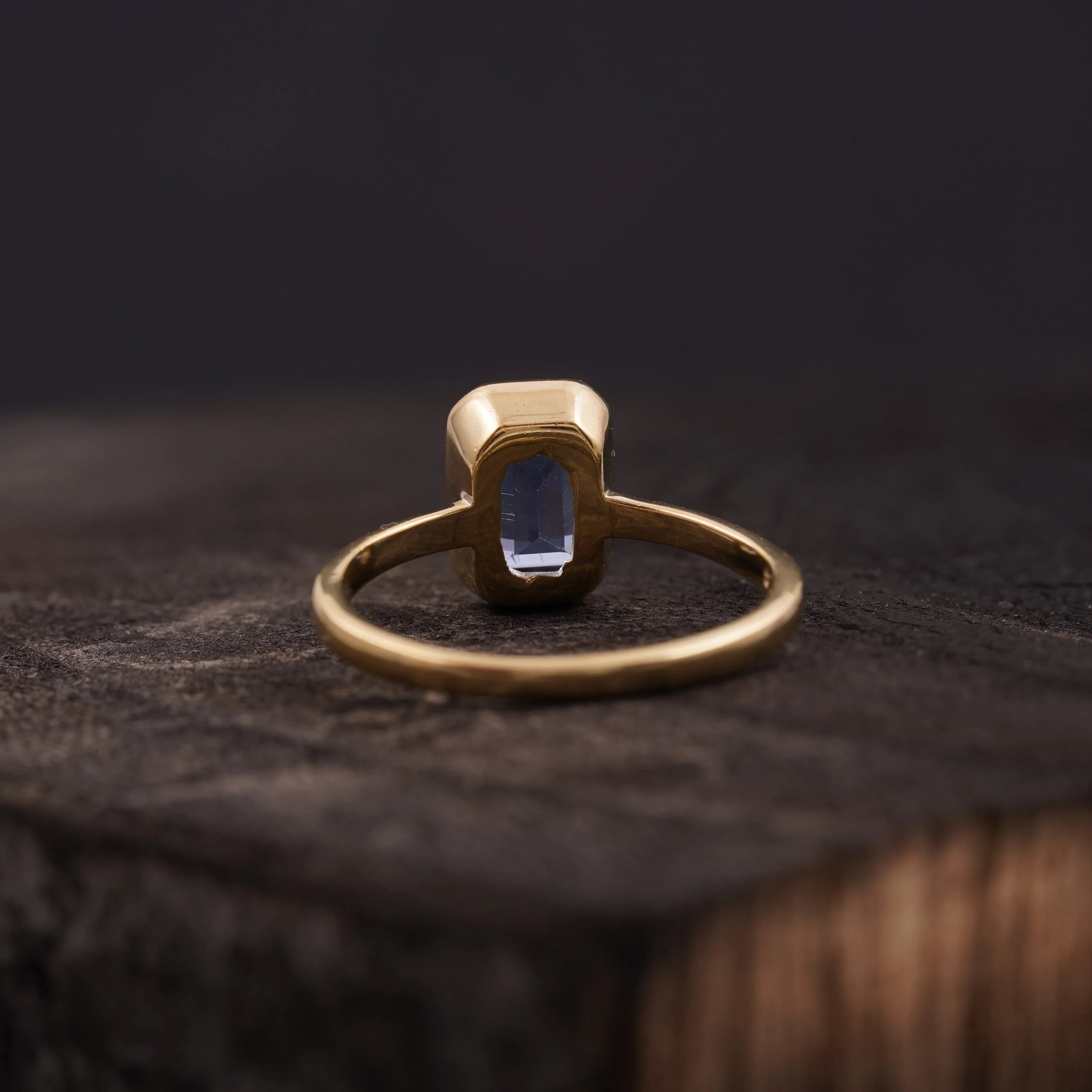 Aquamarine Gemstone Bezel Set Solid Gold Engagement Ring - Gigiscc