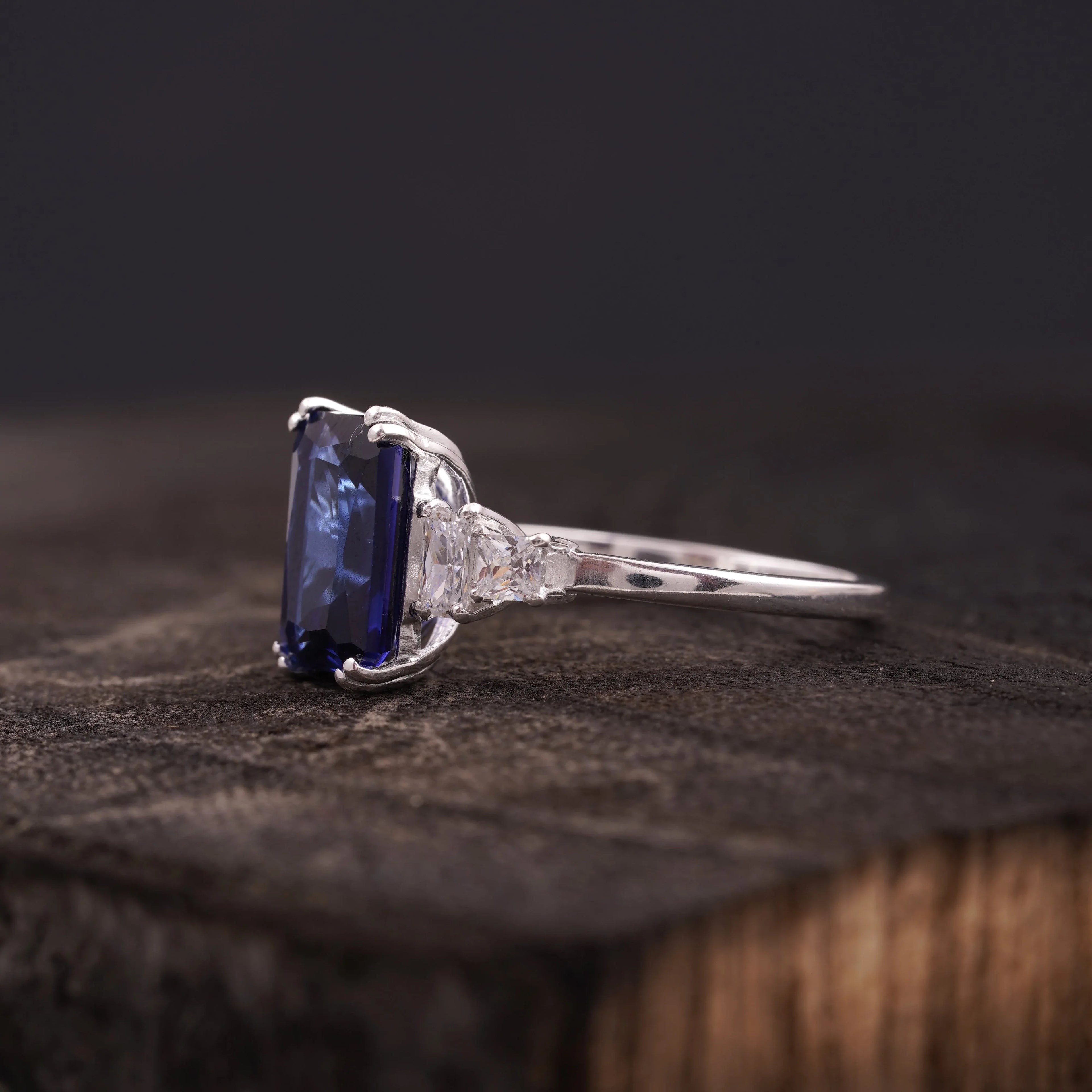Emerald Blue Sapphire Silver Engagement Ring - Gigiscc
