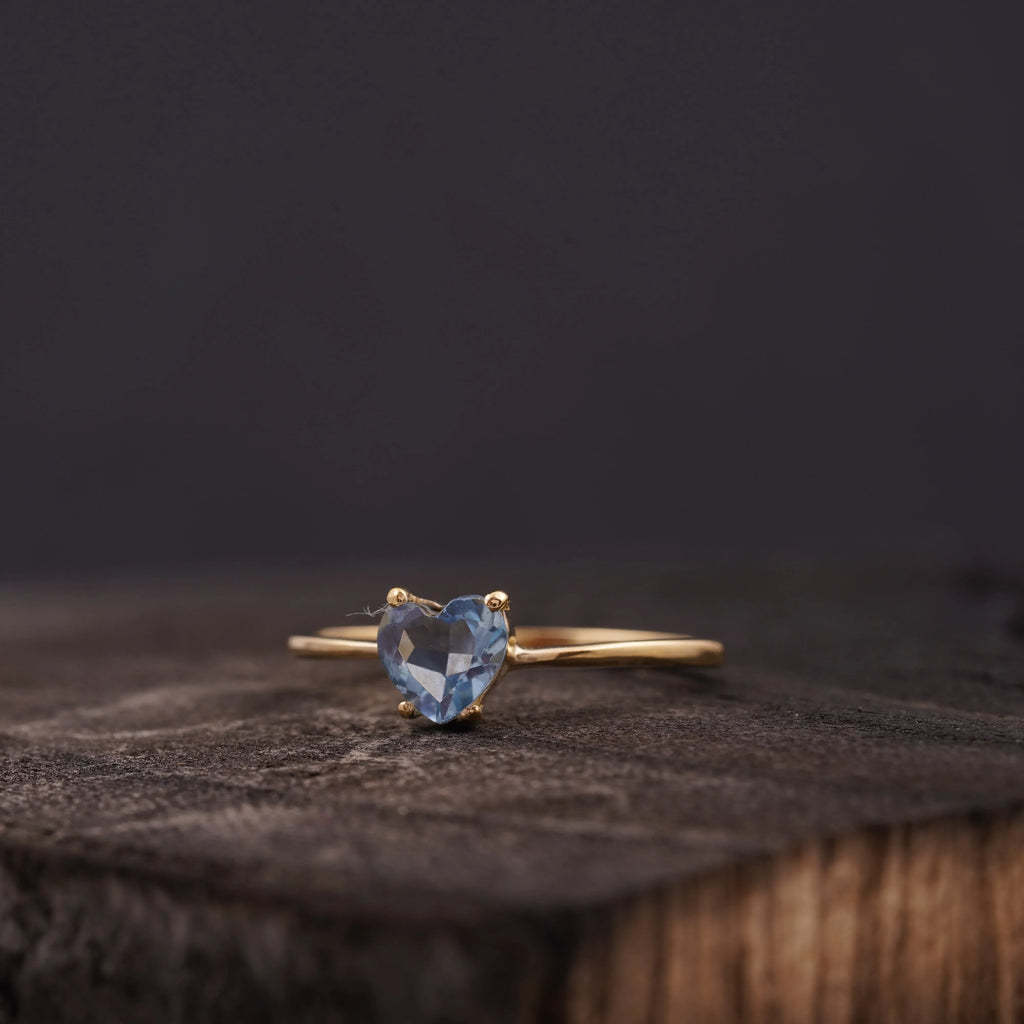 Dainty Heart Aquamarine Stacking Ring - Gigiscc