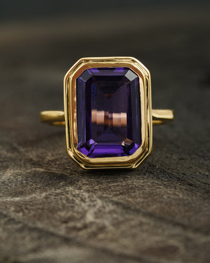 Large Alexandrite Bezel Set Engagement Ring 14K Yellow Gold