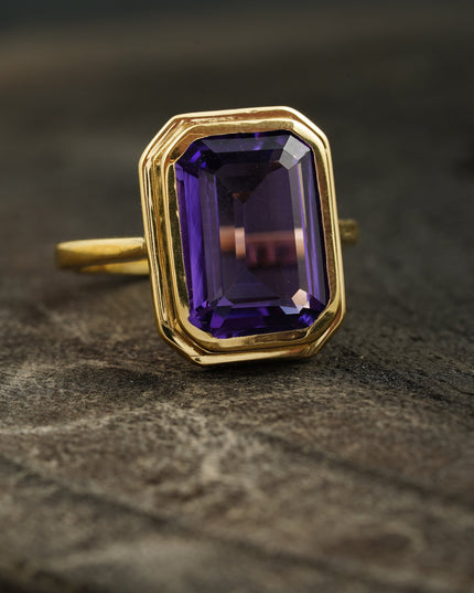 Large Alexandrite Bezel Set Engagement Ring 14K Yellow Gold