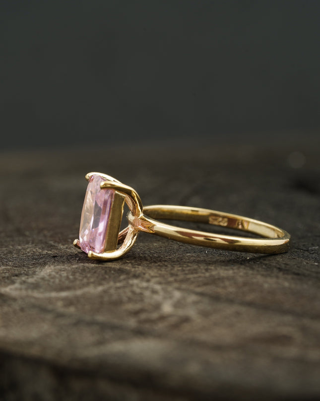 Emerald Pink Sapphire Gold Engagement Ring