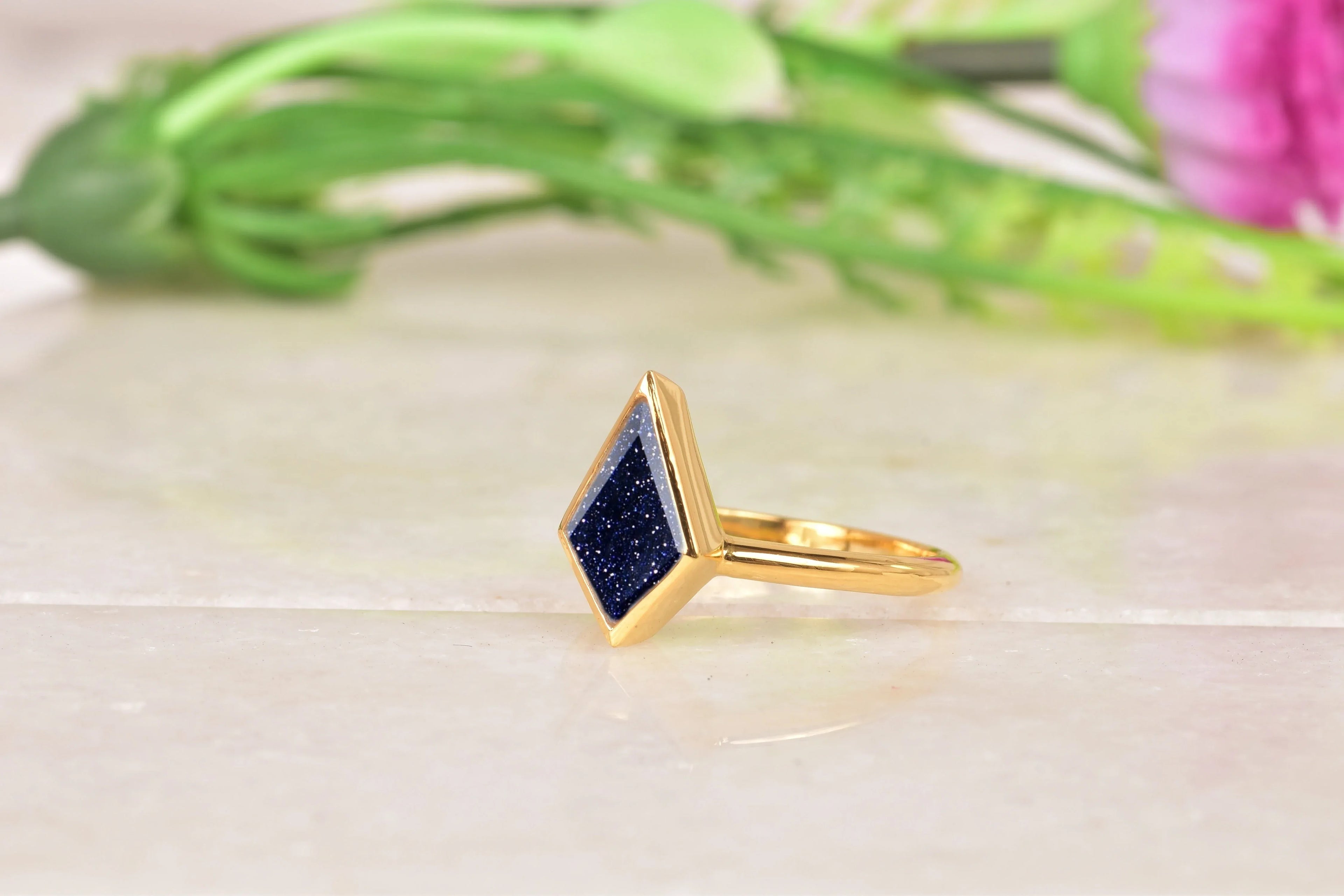 Kite Shaped Sandstone Ring - Gigiscc