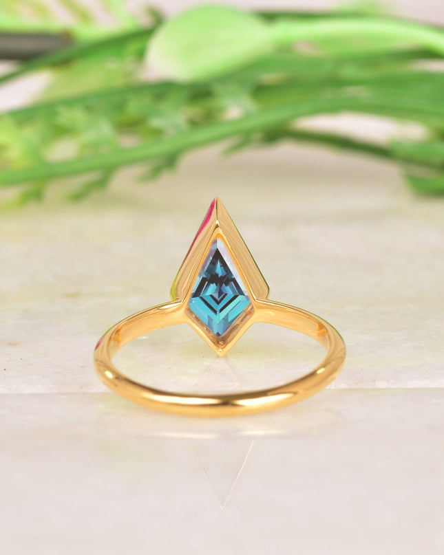 Kite Shaped Color-Change Alexandrite Ring