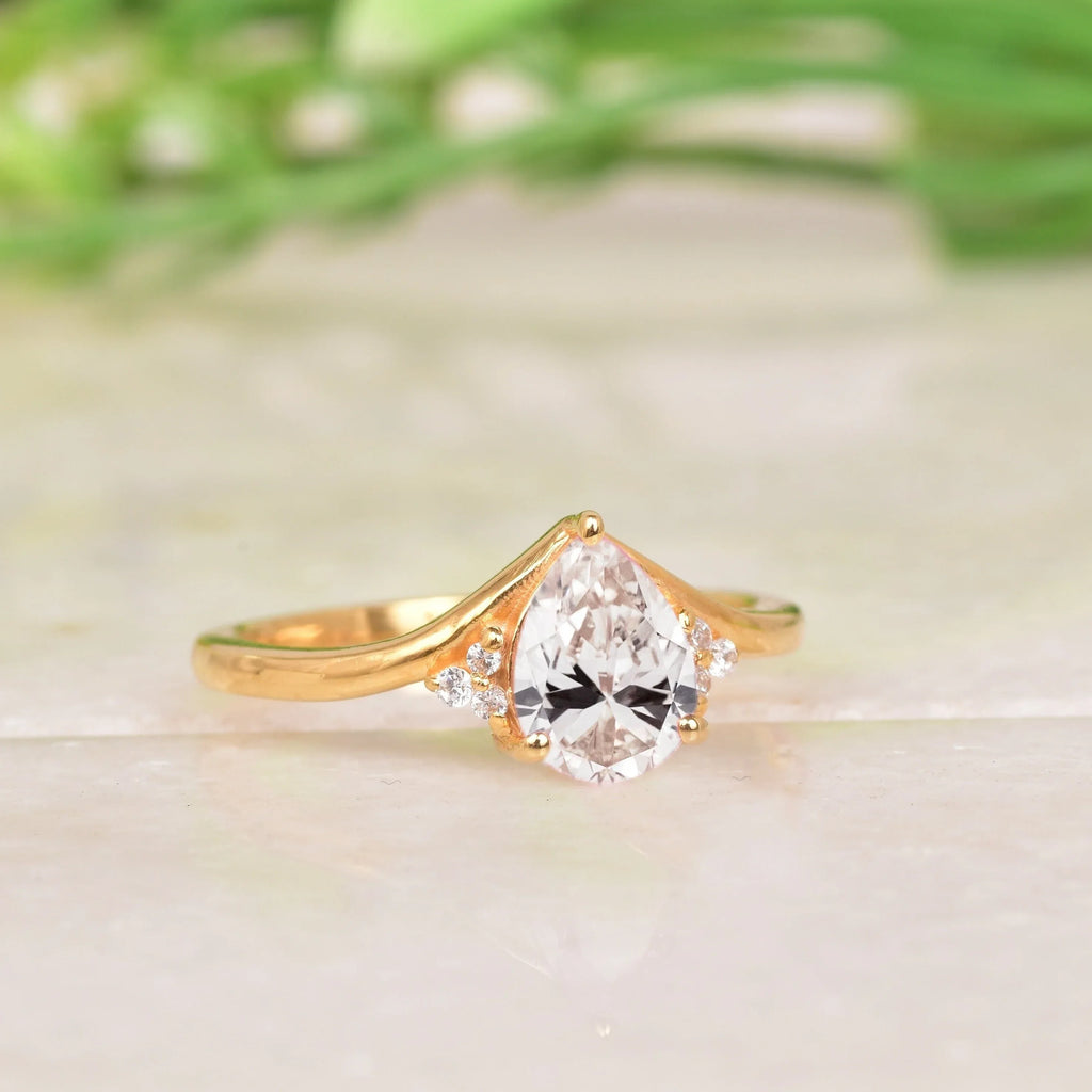 Moissanite Engagement Ring - Gigiscc