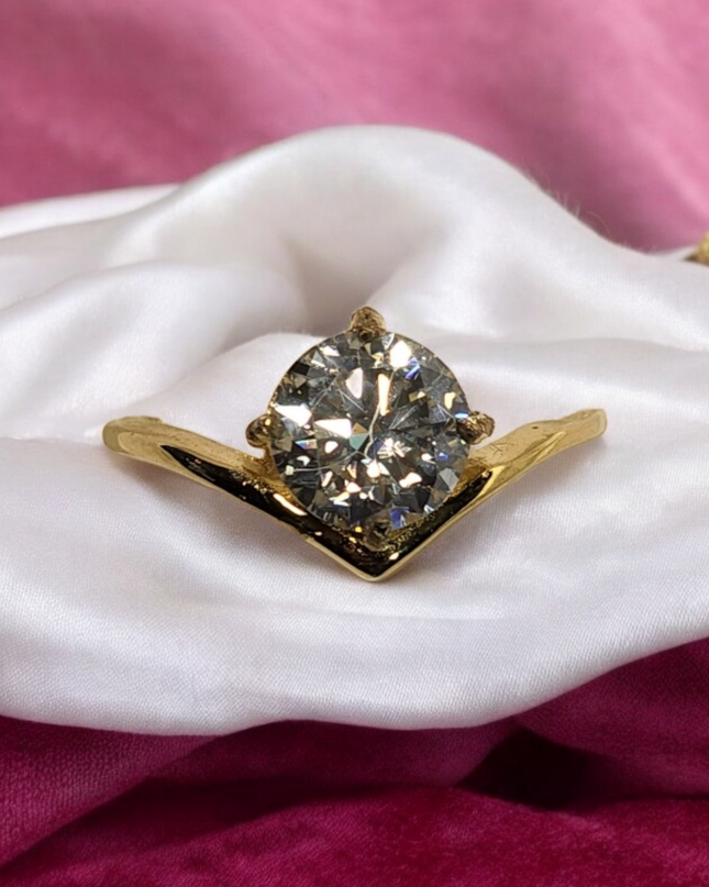 Stunning 2ct Round Brilliant Cut offset Moissanite Solitaire setting.