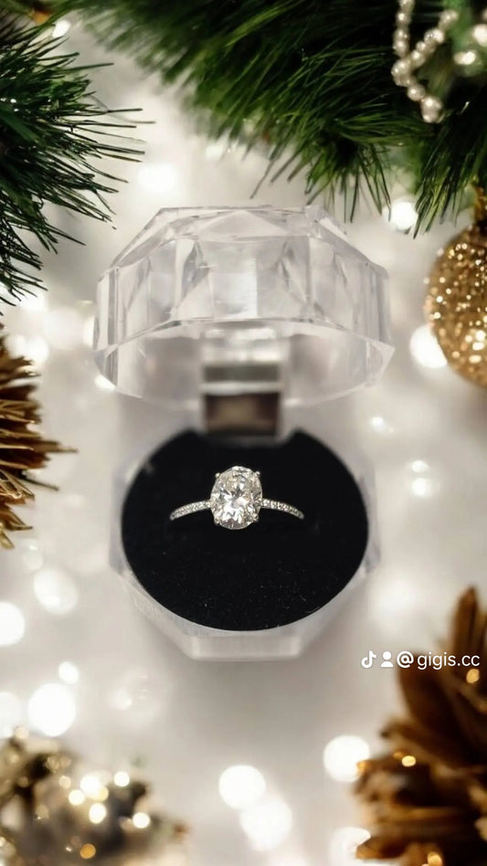 2ct Sparkling Oval Brilliant Cut Moissanite Solitaire Ring with White Gold setting