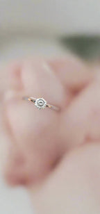 1ct Exquisite Round Russian Cut Moissanite Solitaire Ring. A Timeless Tiffany Mount in sterling silver. - Gigiscc