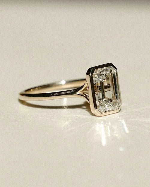 3 CT Emerald Cut Moissanite Engagement Ring Bezel Set Wedding Rings - Gigiscc