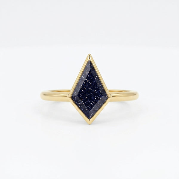 Kite Shaped Sandstone Ring