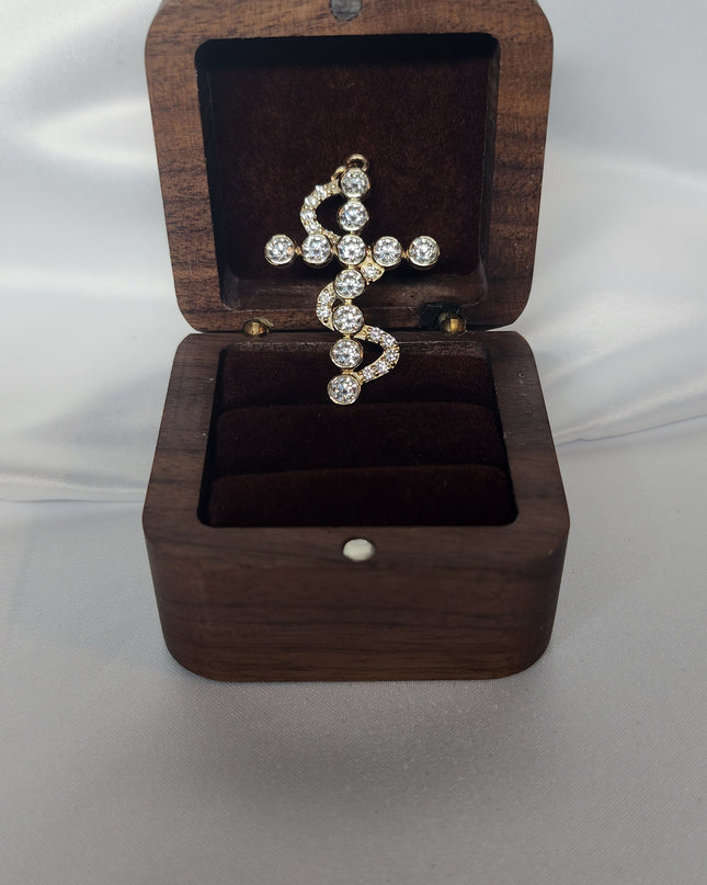 6ctw Moissanite 14k gold Cross Pendant Elegant Moissanite Necklace. GRA Certified, VVS1.