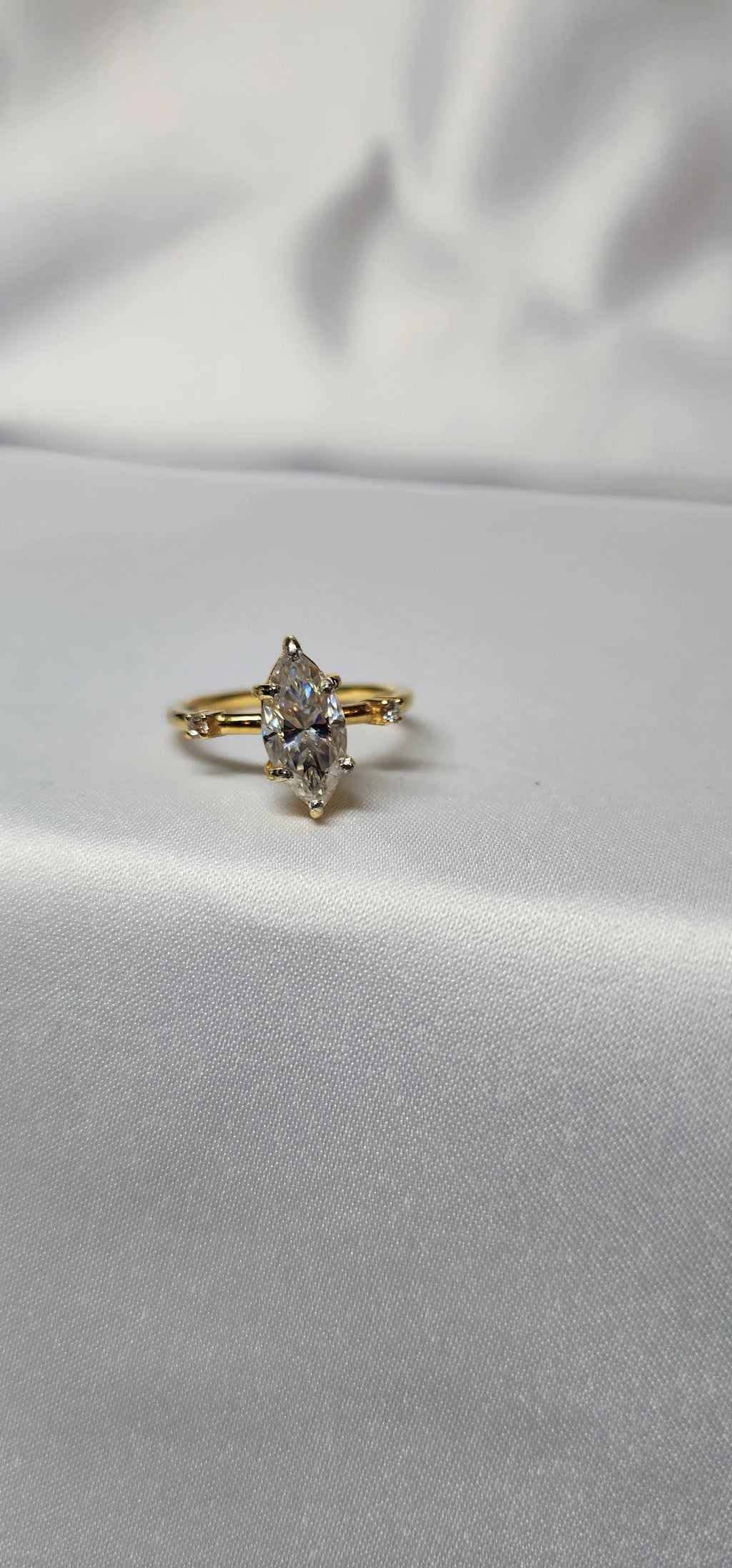 1.5ct Classic and Timeless Marquise Cut Moissanite Ring Elegant Moissanite Ring. GRA Certified, Color D VVS1. - Gigiscc