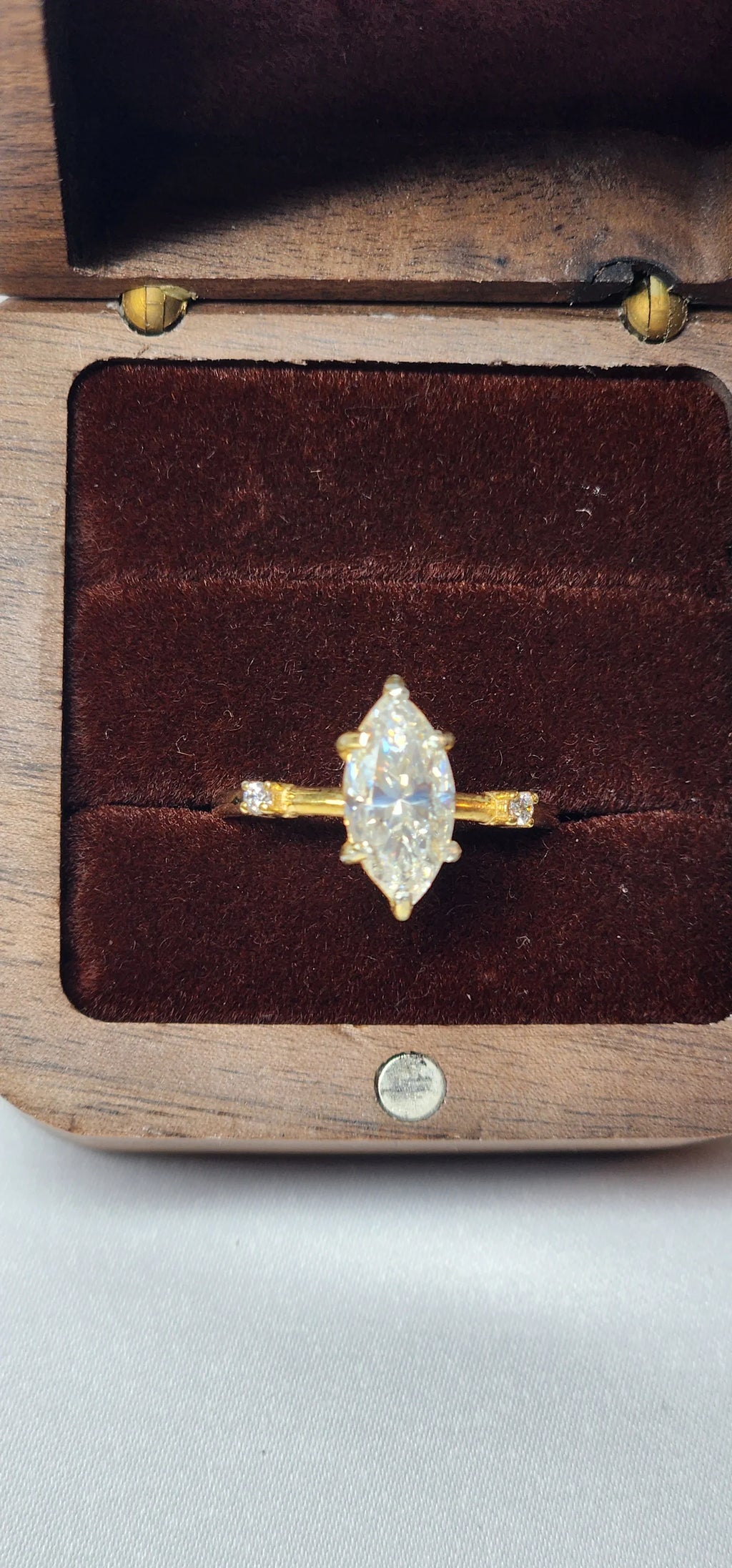 1.5ct Classic and Timeless Marquise Cut Moissanite Ring Elegant Moissanite Ring. GRA Certified, Color D VVS1. - Gigiscc